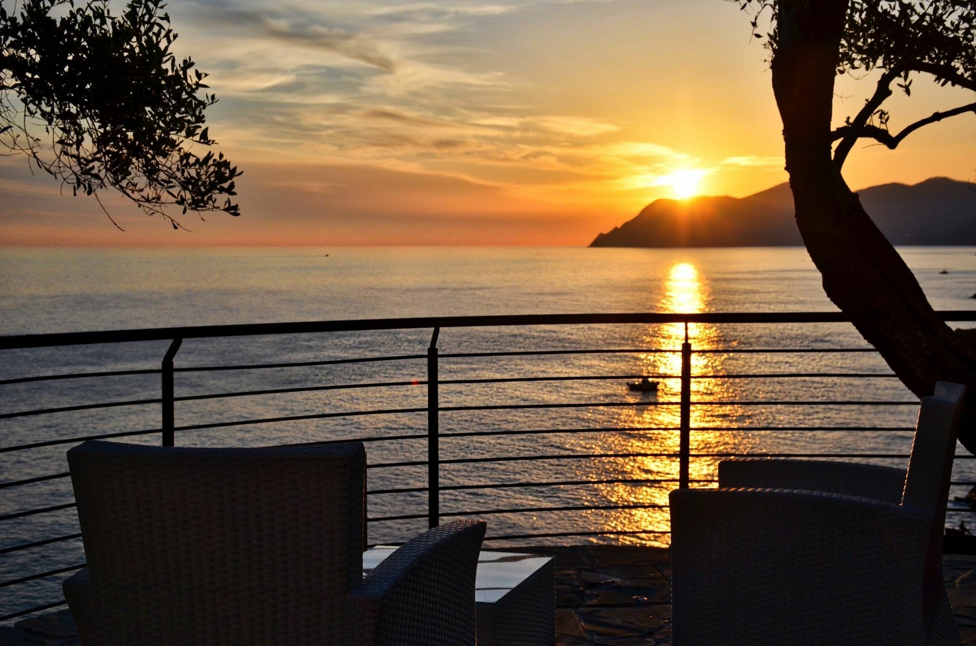 Creuza De Mae Hotel Riomaggiore Exterior foto